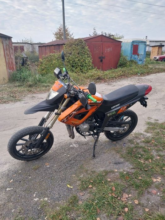 Продам  Supermoto на документах.