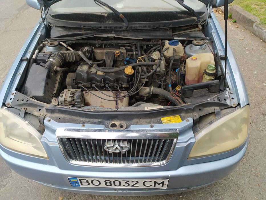 Чері Амулет. газ-бензин.