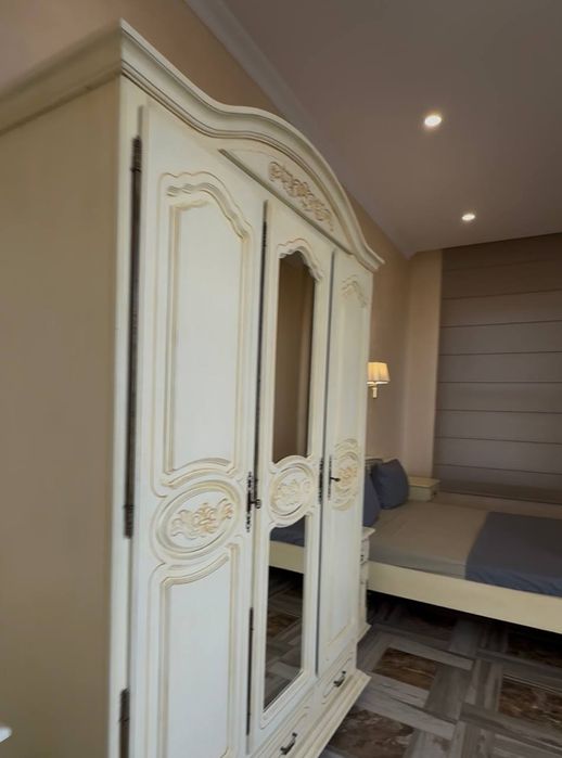 Квартира погодинно, подобово 3 кв у Центрі Тепла