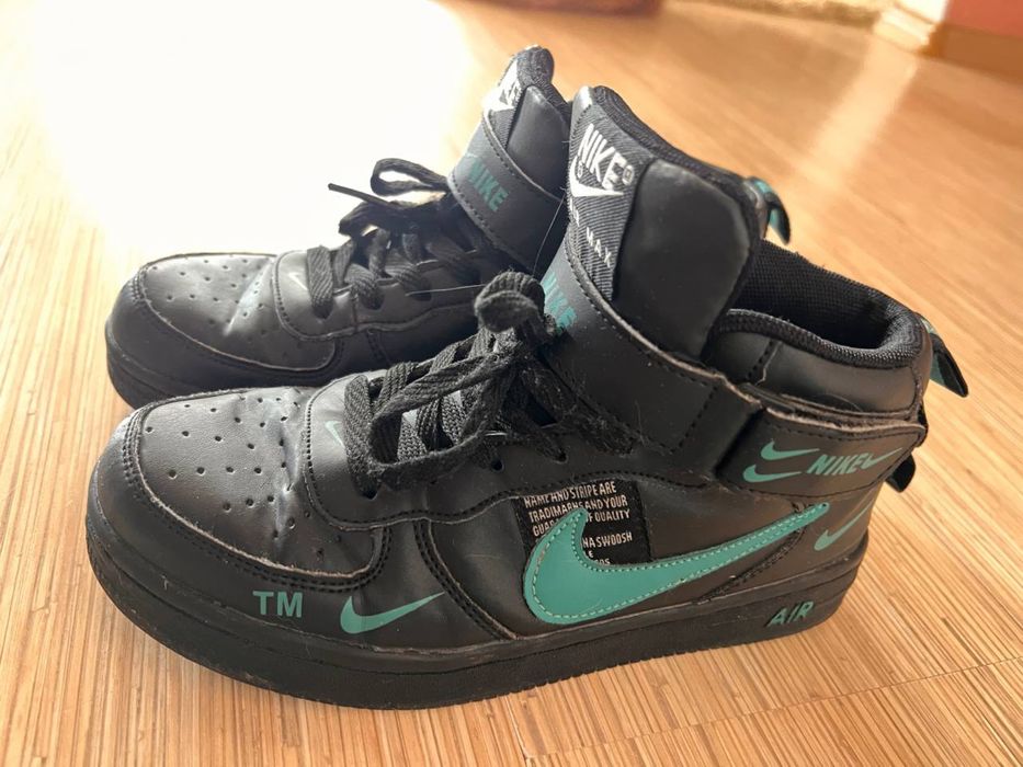 Nike кросівки на хлопчика