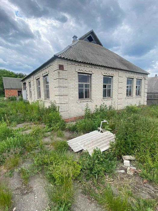 Продается дом в поселке Бірки (Змиевской район)