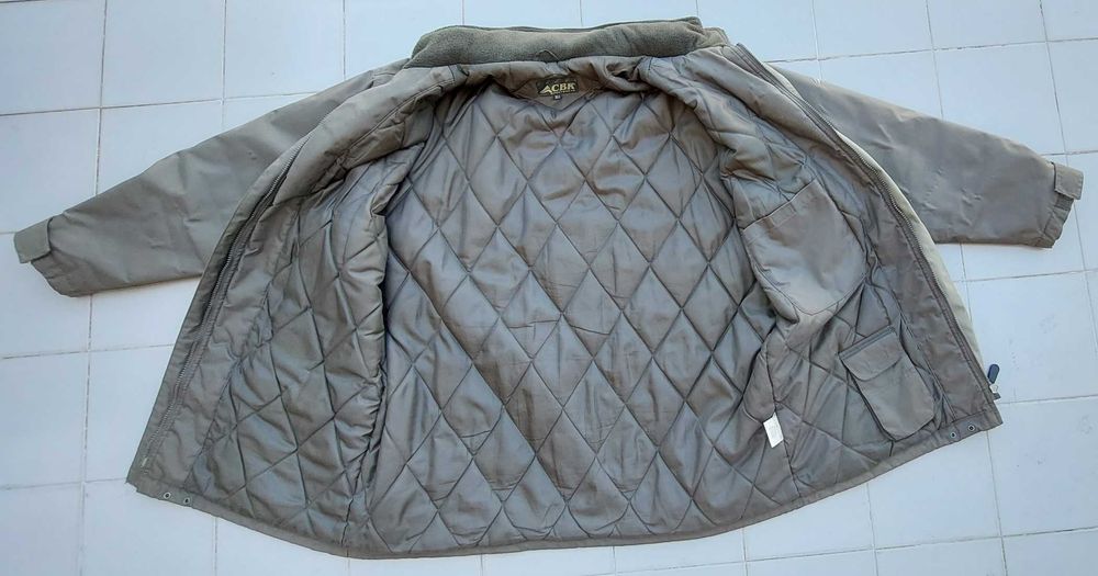 Parca Impermeável (usada)