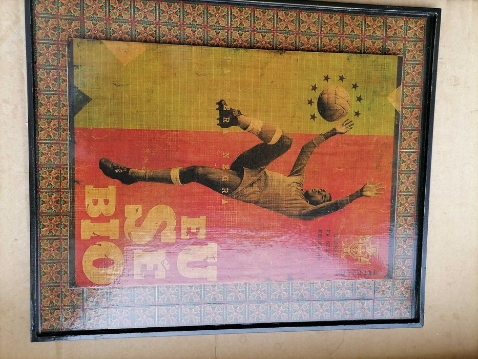 F. P. F. Quadro EUSÉBIO Seleção Portugal 1966 (Dimensões 47x40cm)