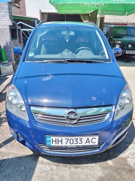 Продам Opel Zafira