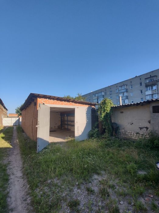 Продам гараж на Дачном