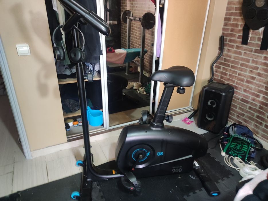 Máquina de musculação Adidas