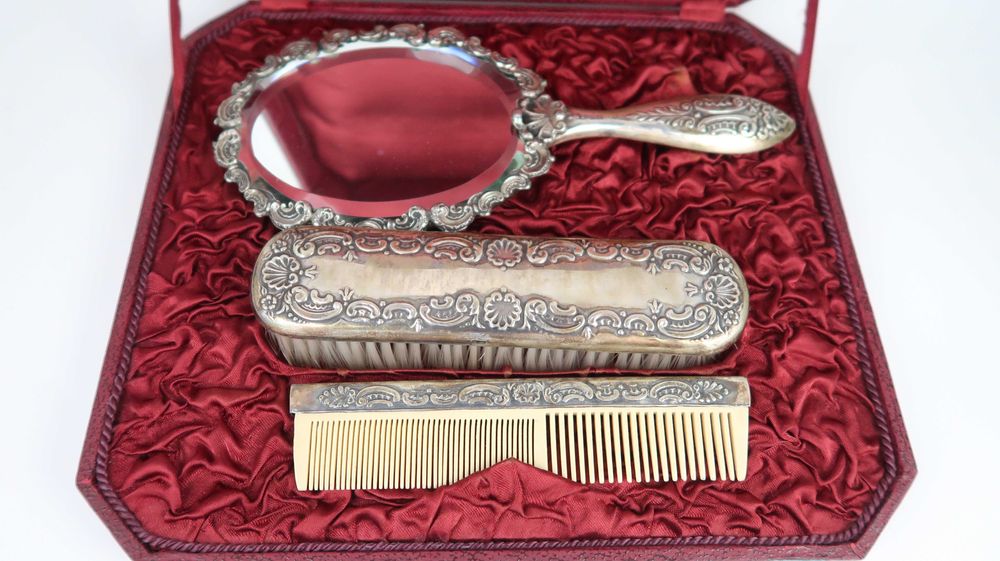 Caixa toucador antigo em prata