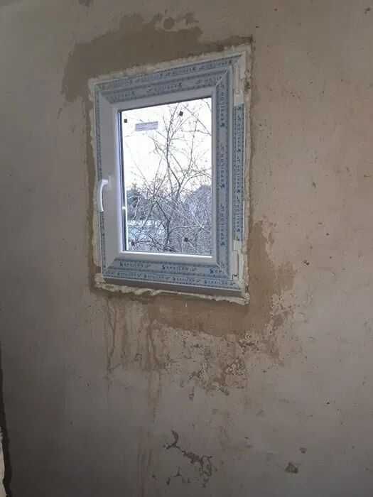 Продається земельна ділянка з будиночком по вул.Івасюка!