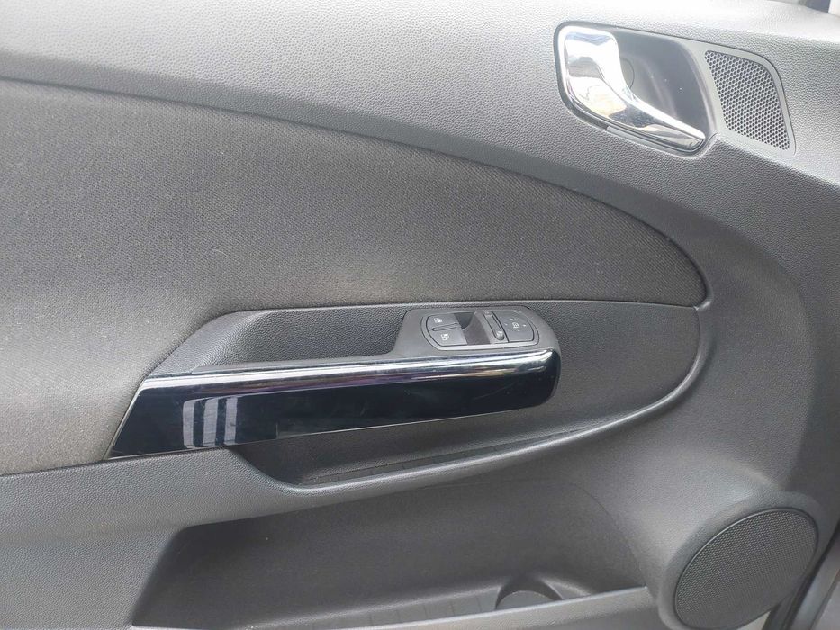 Carro opel corsa