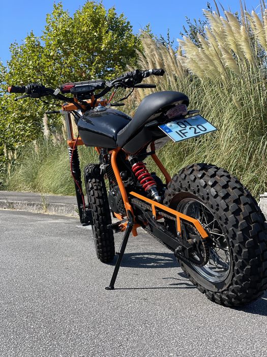 Hyosung karion 125 Scrambler