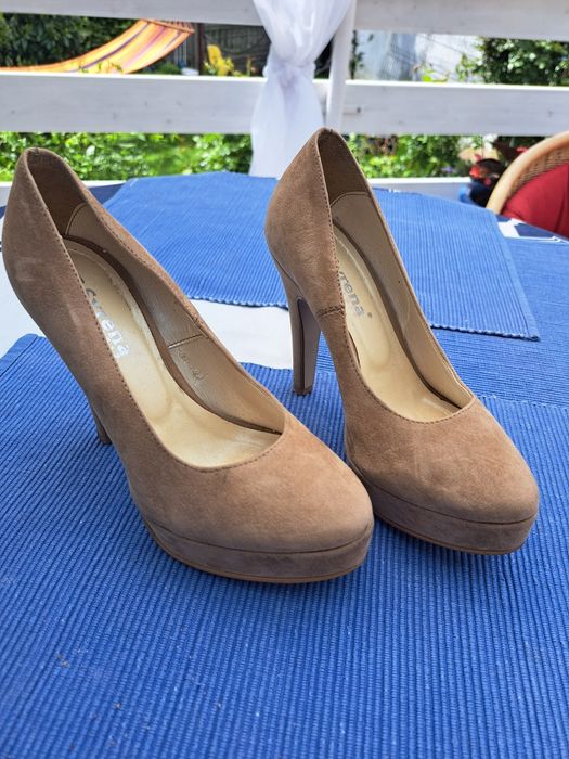 Czółenka szpilki beżowe nude 35