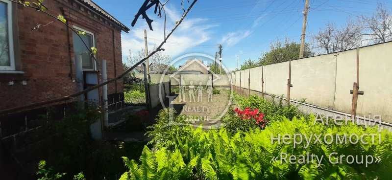 Продам  будинок в центрально-міському районі (Мопр)