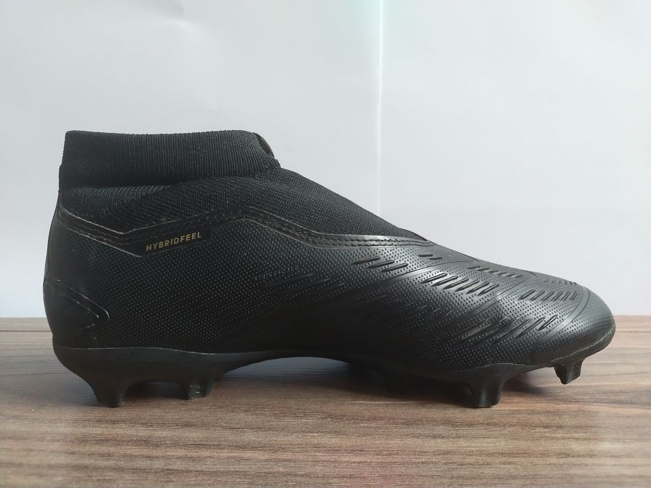 Adidas Predator League Laceless FG