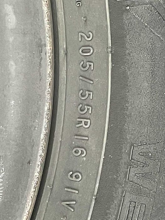 Komplet kół Nokian 205/55 R16