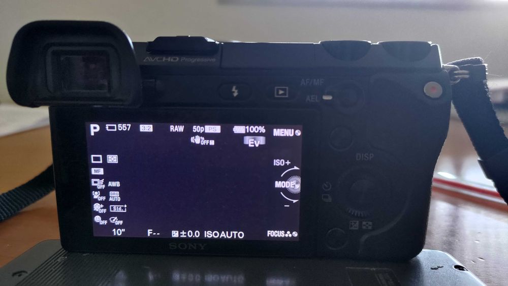 Sony NEX 7 , Mount E, 24 MP