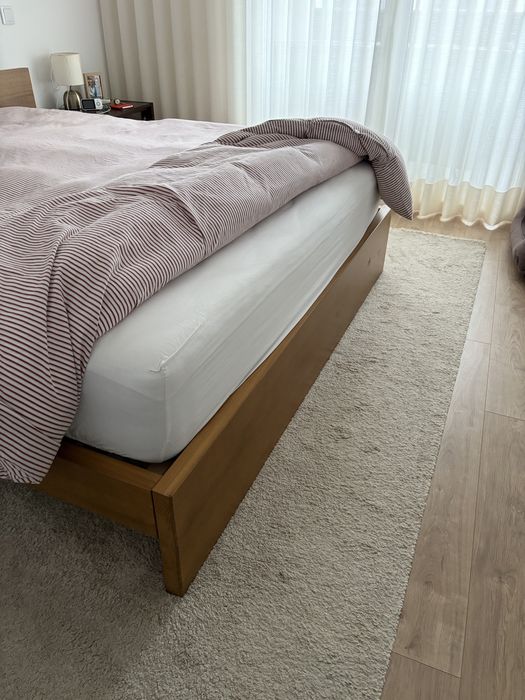 Cama 180x200 madeira de manga