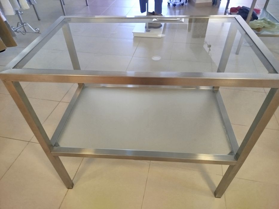 Mesa em inox e Vidros ,