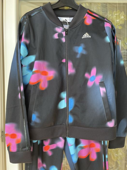 Костюм Adidas. Оригинал.11-12 лет