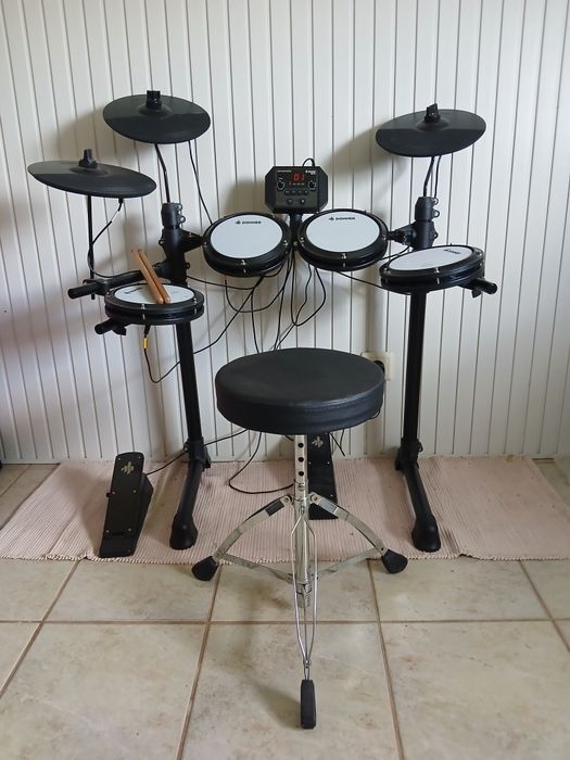 Donner DED-80 Bateria Eletrônica Musical de 7 Peças.