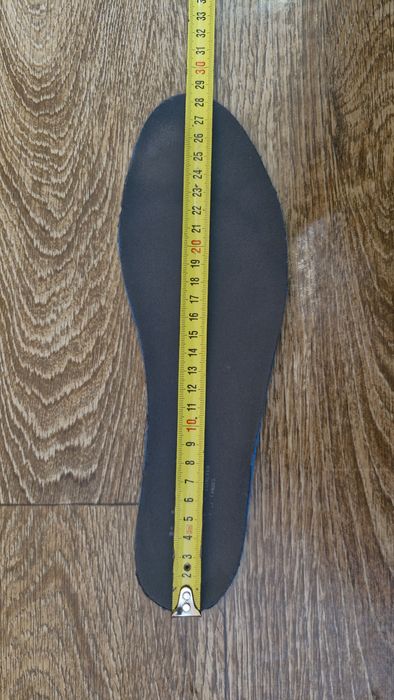 Кросівки Adidas Ozelia.Розмір 44.5