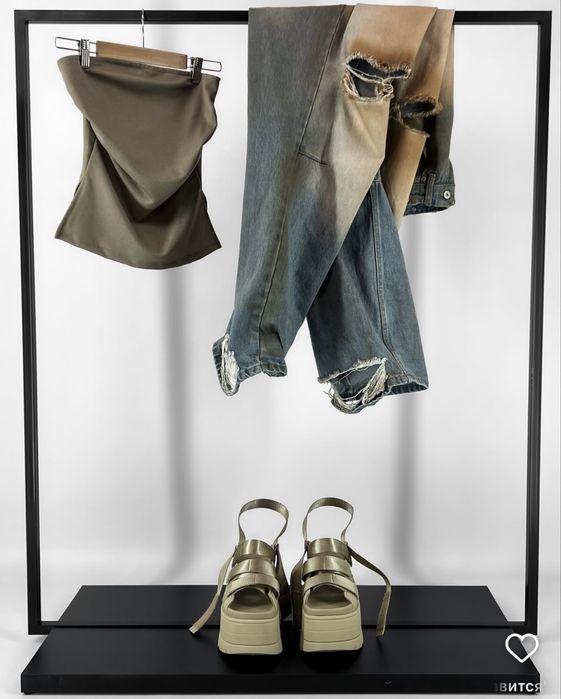 Джинсы Balenciagа