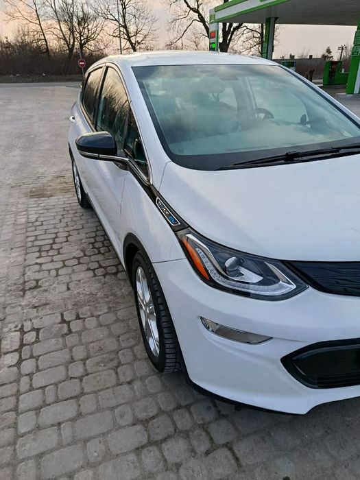 Chevrolet bolt 2020