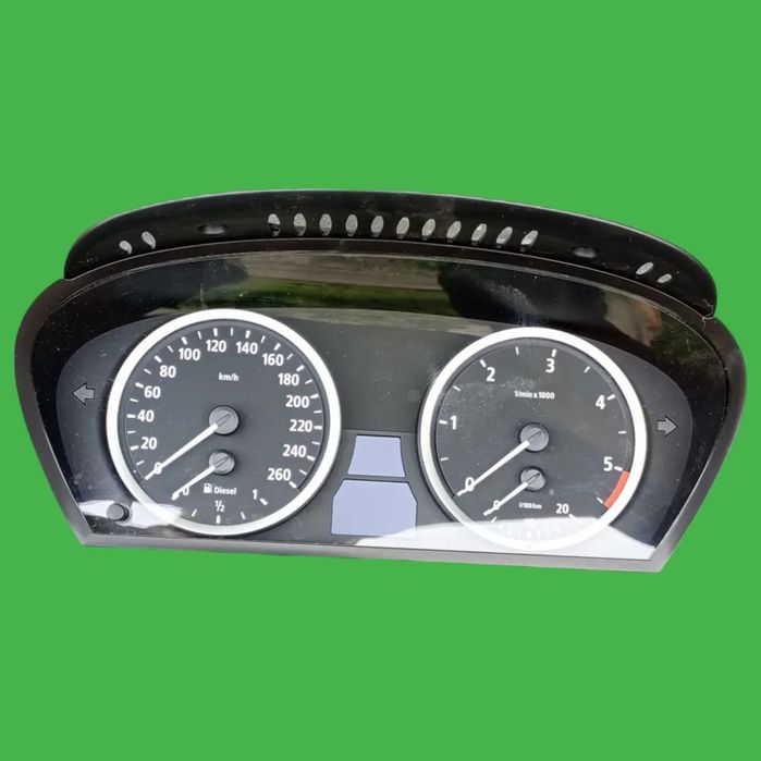 BMW E60 E61 3.0D 2.5D LICZNIK ZEGARY 9135253