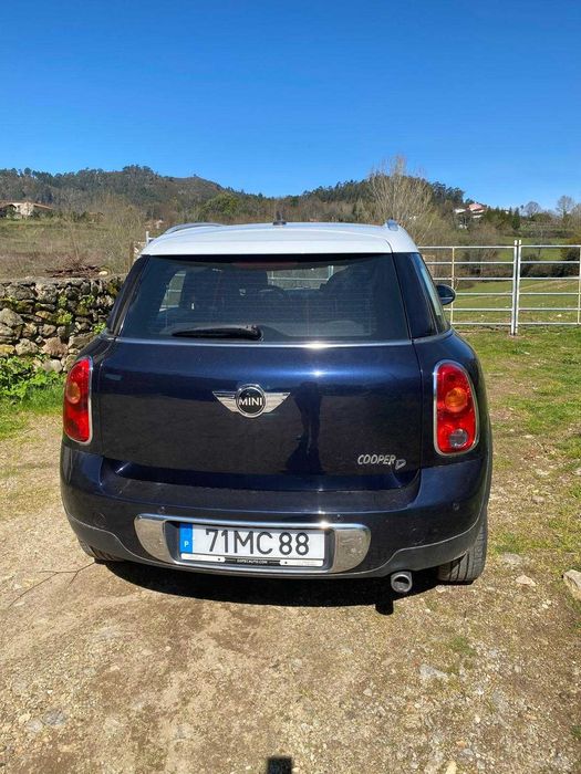 Mini Countryman Cooper D 2011 – SUV compacto