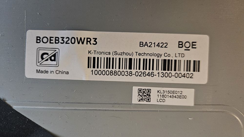 Acer XV322QU 32” QHD – uszkodzony (pęknięta matryca) komplet - pudełko