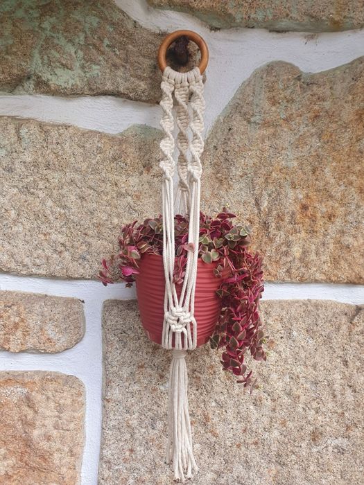 Suporte para vaso em Macramê