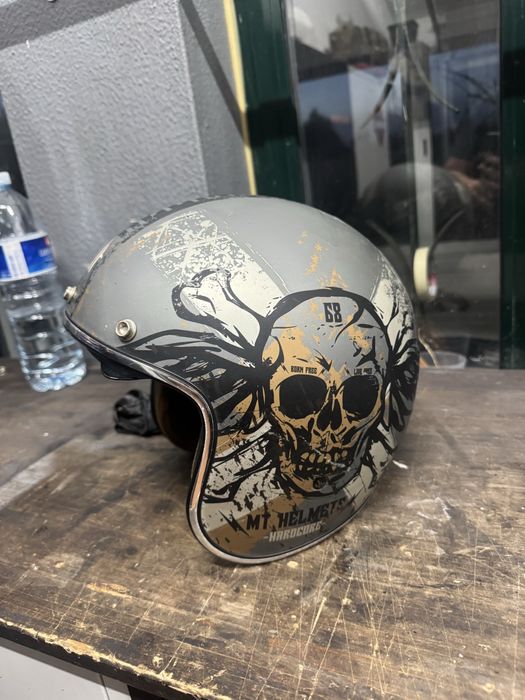 Capacete custom para mota