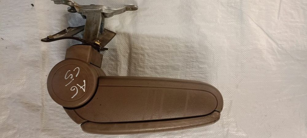 Podłokietnik Audi A6 C5 skóra