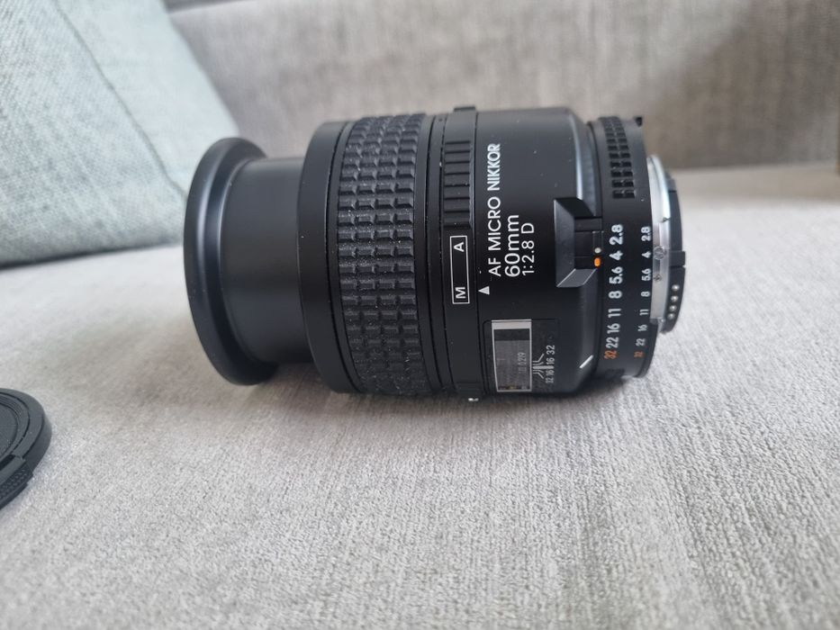 Lente AF Micro Nikkor 60mm f/2.8D