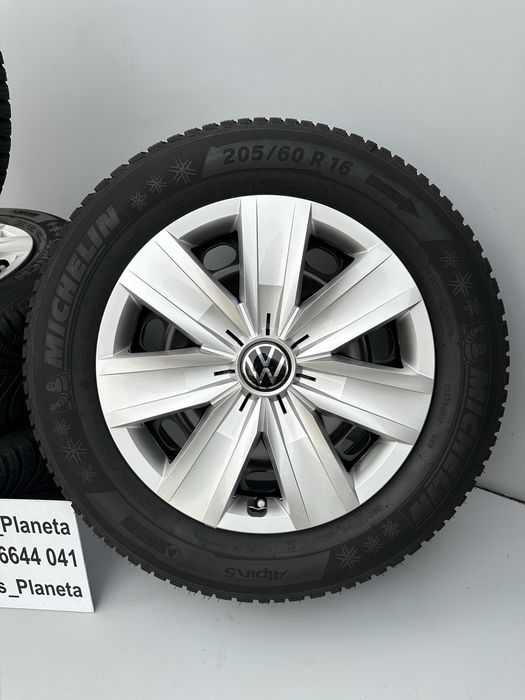 Комплект VW Skoda 6Jx16H2 ET43 ЦО 57,1 205/60 R16 Michelin