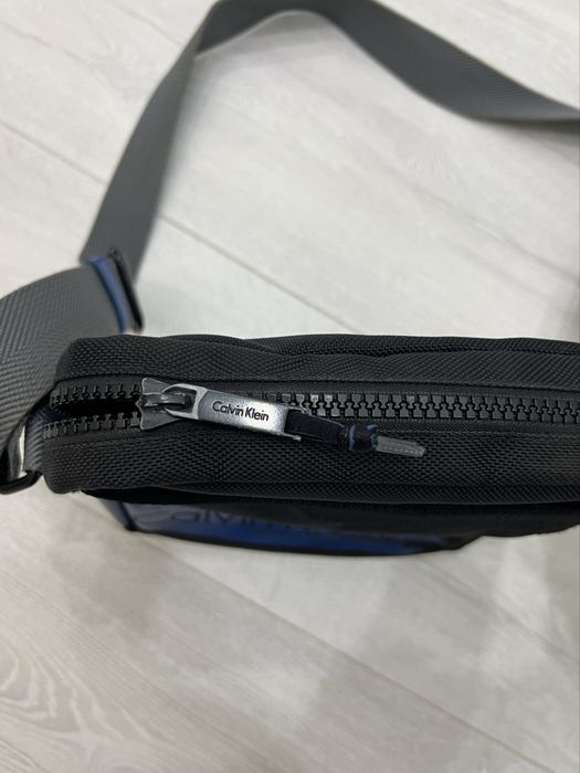 Сумка Calvin Klein оригинал б/у