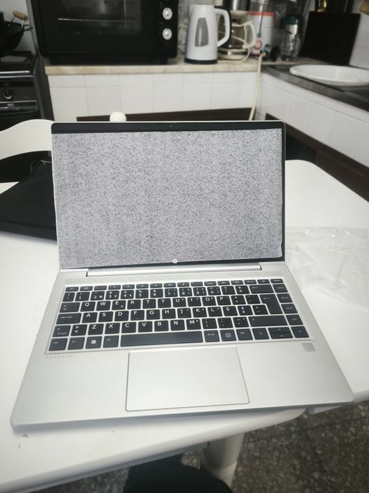 HP PC: HP ProBook 445 G8