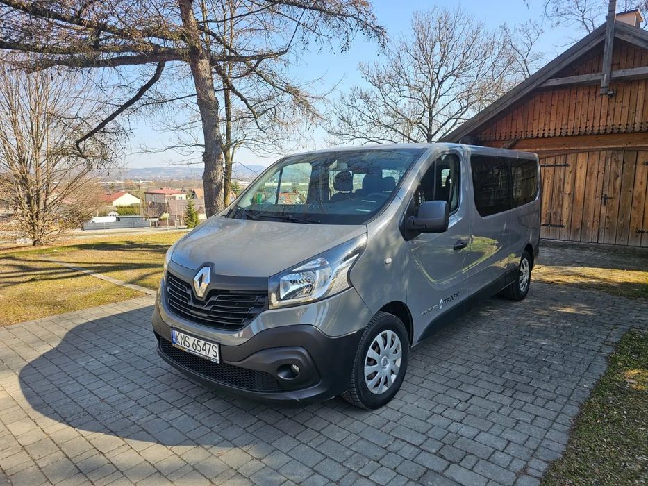 Renault Trafic 1.6 Zadbany 9 osobowy Niski przebieg