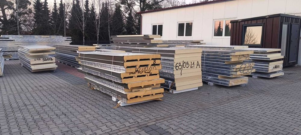 Płyty warstwowe, izolacyjne, obornicki, ścienne, dachowe, garażowe