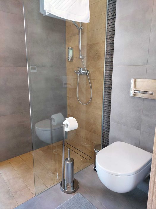 Domek z jacuzzi/widokiem/kominkiem/grillem/8 osobowy/Tatry BiałkaTatrz