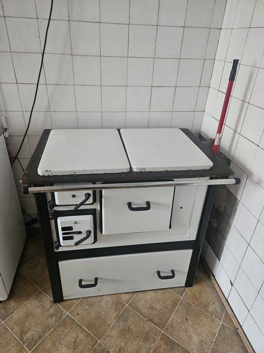 Sprzedam kuchnie węglową