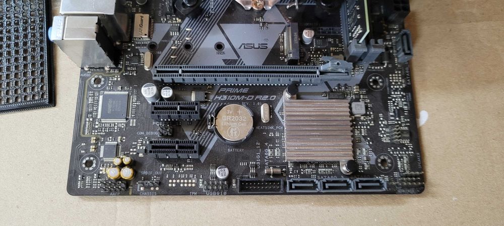 Комплект 6 ядер s1151 ASUS PRIME H310M-D + I5 9400F +16GB DDR4 M2 slot