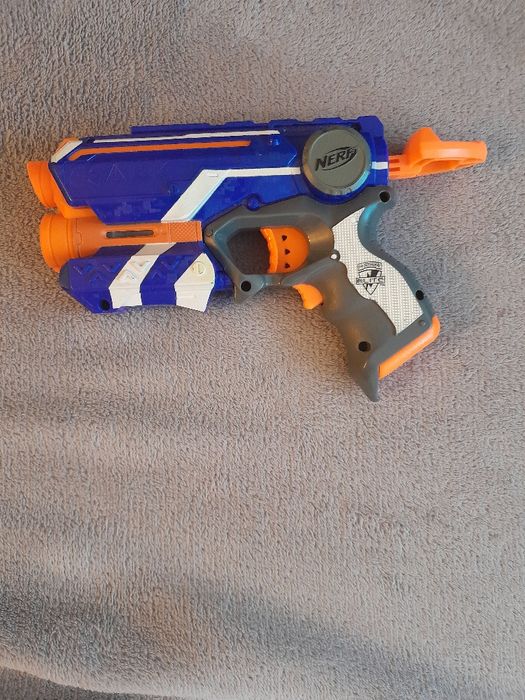 Sprzedam zabawki Nerf