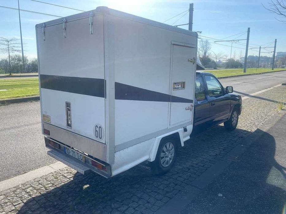 Toyota Hilux Isotérmica Fibrada