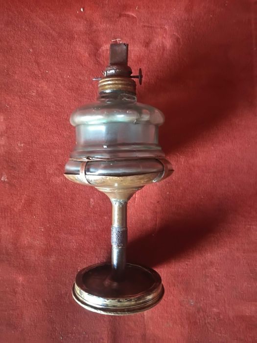 Lampa naftowa zabytek z dawnych lat 40-50 hobby dla kolekcjonera