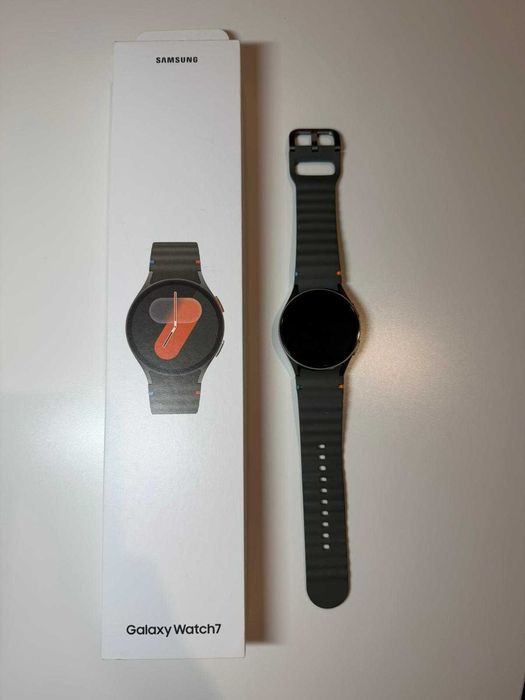 Smartwatch Samsung Galaxy Watch 7 – 40mm GPS (Verde) | Pack Completo