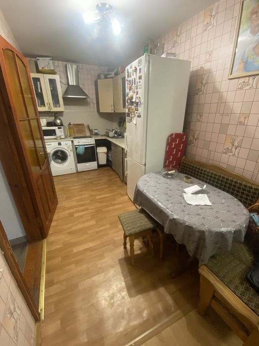 Продам двух комнатную квартиру на Рождественская,Слабодка рядом Дюковс