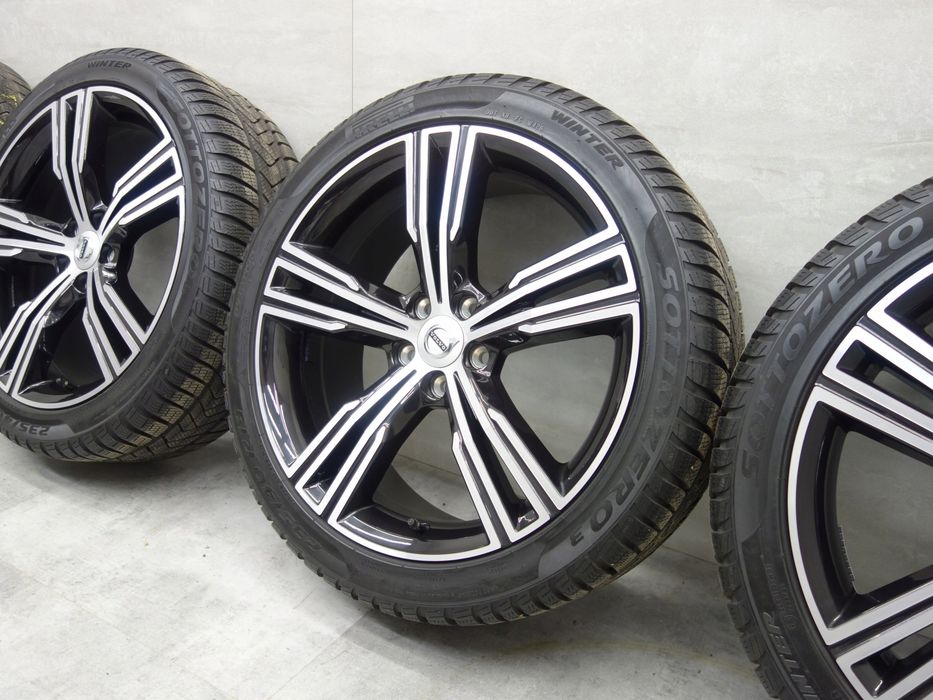 5x108 235/40R19 Koła zimowe Volvo OE V60 S60 V90 S90 Pirelli 4x8m jak nowe