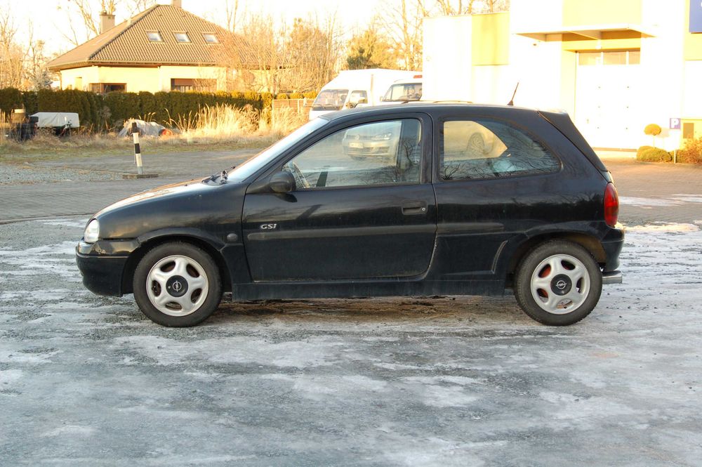 Opel Corsa B 1.6 GSI 106KM Zarejestrowany w Polsce