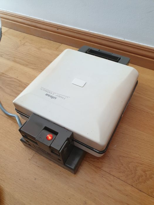 Tostadeira UFESA Family Sandwicher 1500W