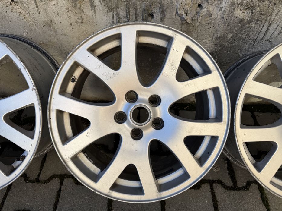 Оригінальні R19 диски 5x120 модель 7H22-CA
